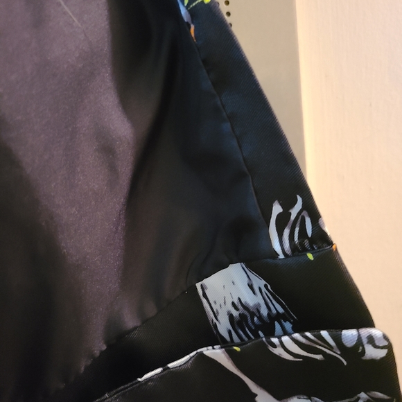 Cape Swan Black Dress - Picture 2 of 4